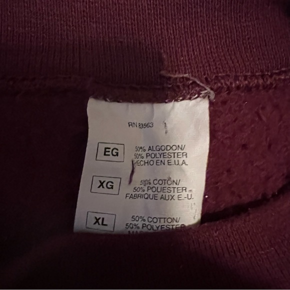 BUNDLE of 2 Vintage Beach Crewnecks - Picture 5 of 9